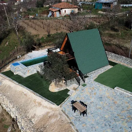 Vista * Tirana