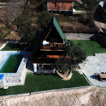 Villa Vista *