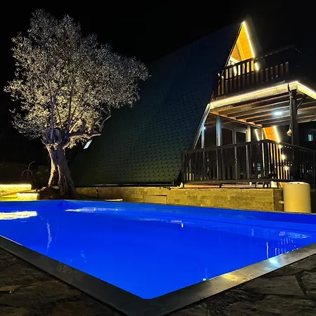 Vista Villa